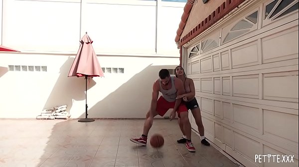 Petite Basketball Porn - Huge Jug Jade Kush Scores A Massive Meatpipe For Her Chinese Cootchie After  A Basketball Game (08:24) - LetMeJerk